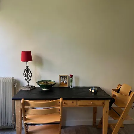 Downtown - 2 Bedroom With Private Garden *